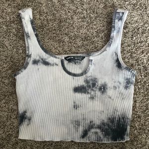 Tie dye crop top size XS